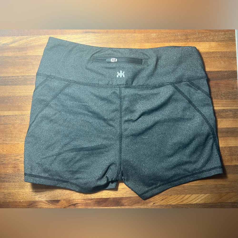 Spandex - Picture 2 of 3